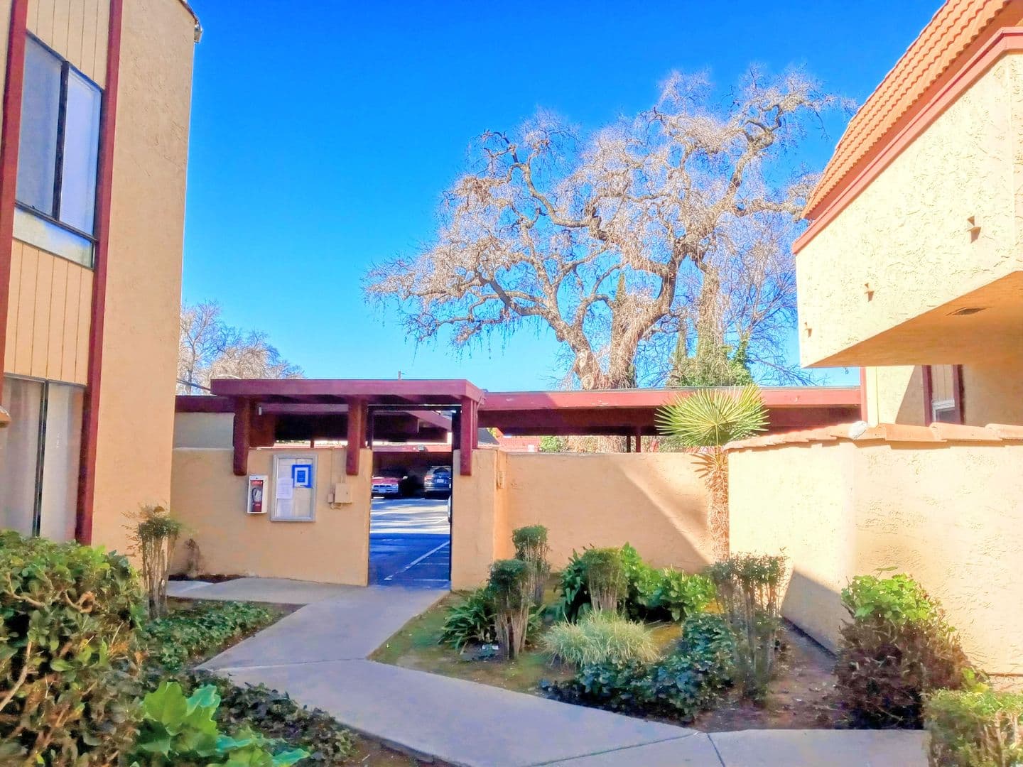San Jose Condo: 5332 Monterey Rd #7