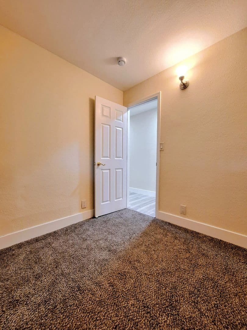 San Jose House: 3354 Mt. Logan Dr