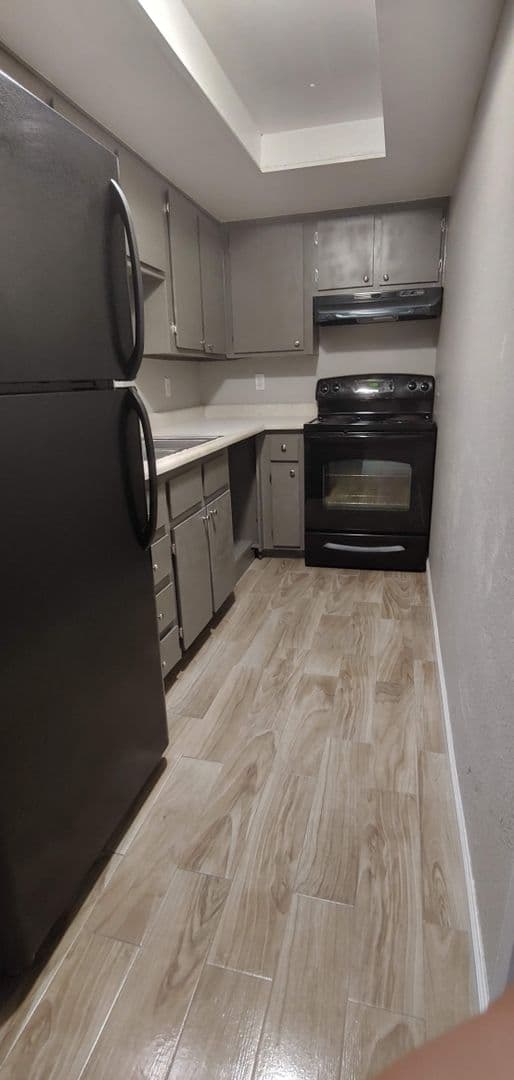 Phoenix Apartment: 1620 N 51st Street