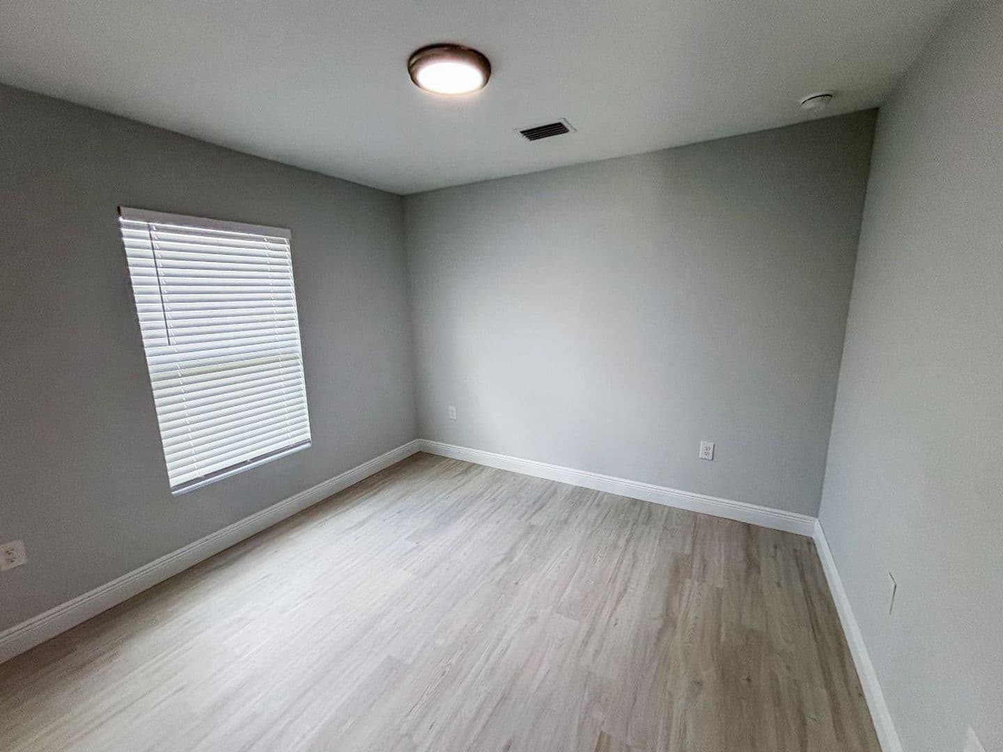 Port Charlotte Apartment: 13257 Blythville Ave