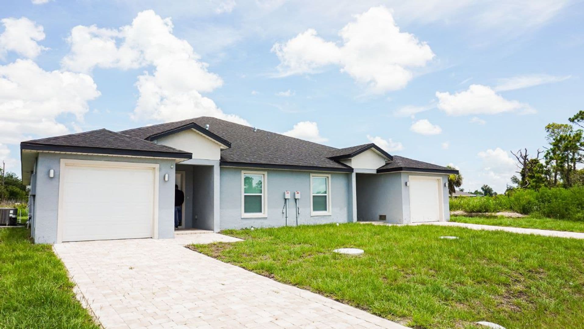Port Charlotte Apartment: 13257 Blythville Ave