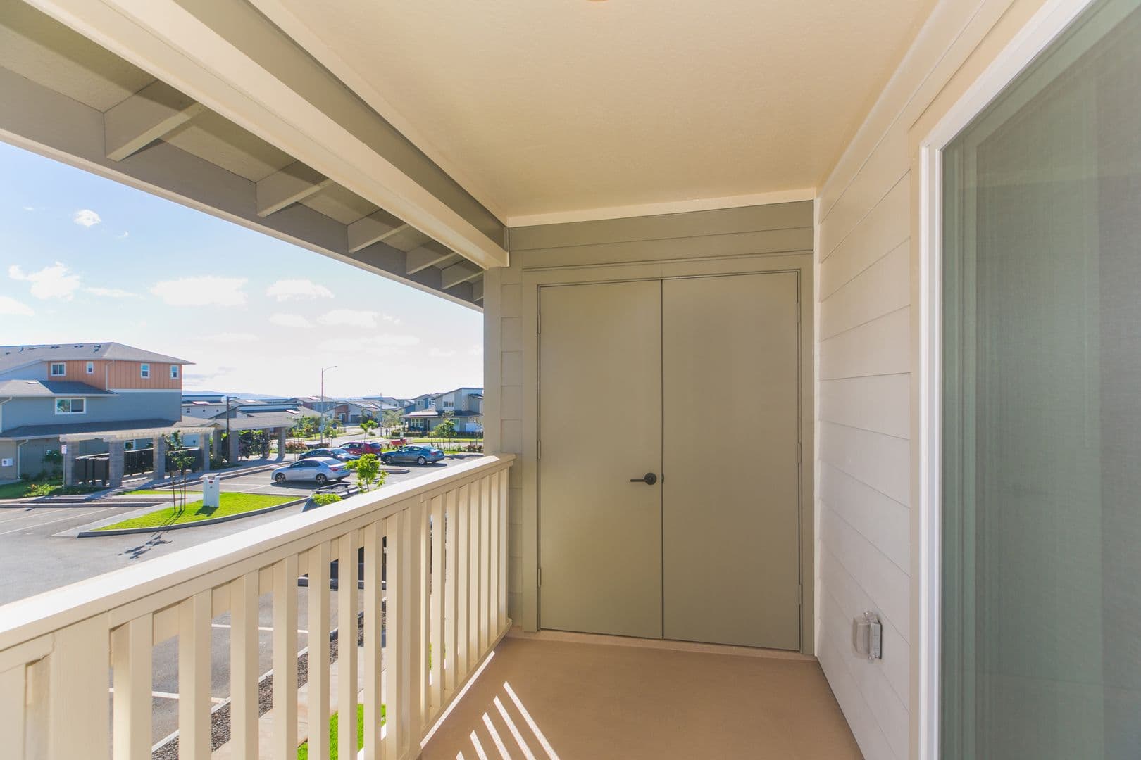 Ewa Beach House: 91-3525 Kauluakoko St.