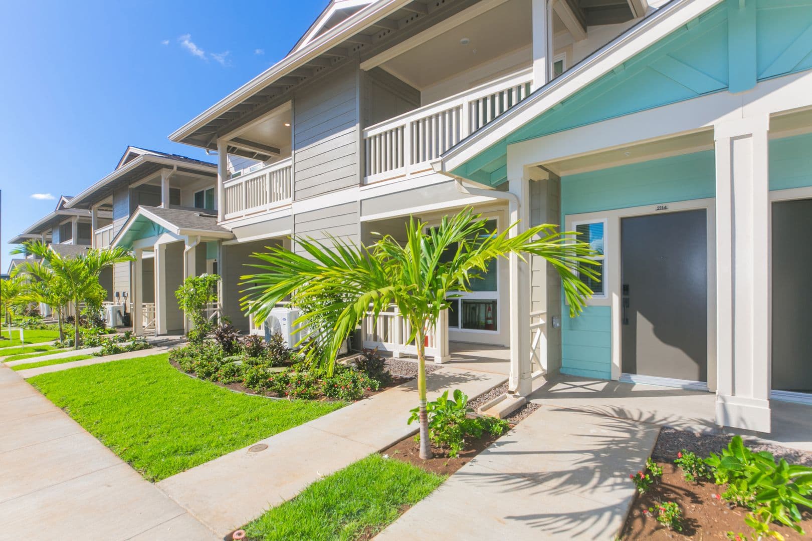 Ewa Beach House: 91-3525 Kauluakoko St.