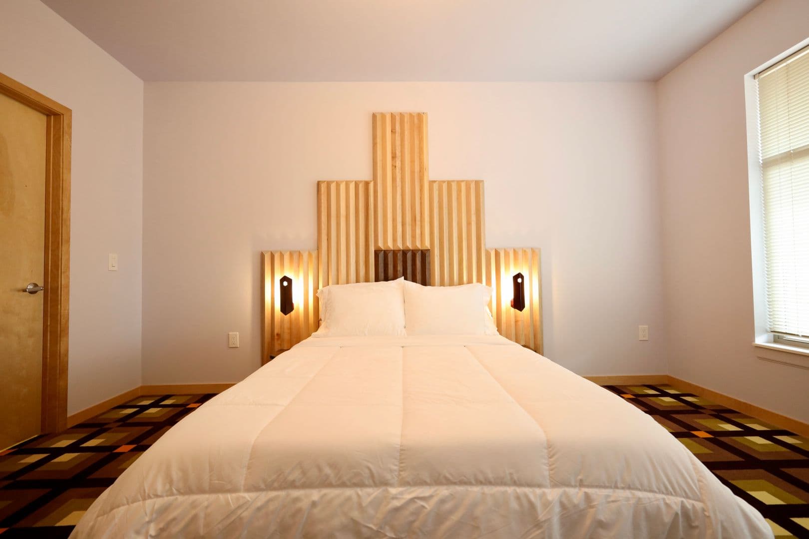 Madison Apartment: 525 East Main Street