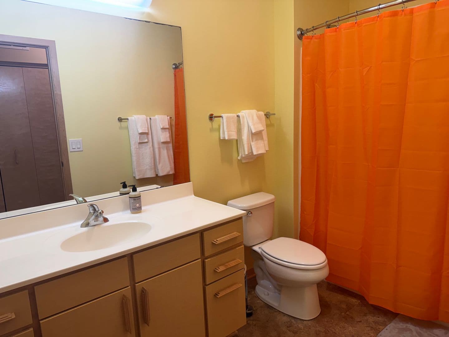 Madison Apartment: 525 East Main Street
