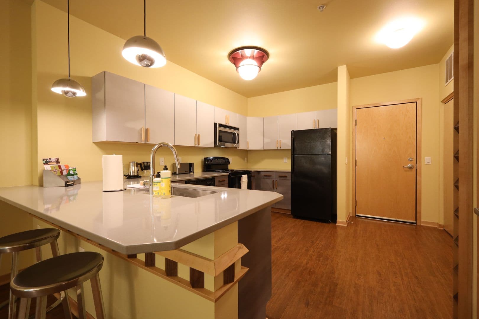 Madison Apartment: 525 East Main Street