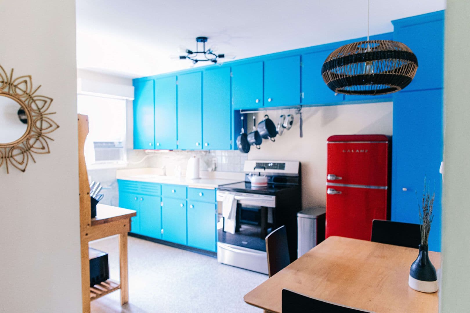 Madison Apartment: 3001-3003 Hermina Street
