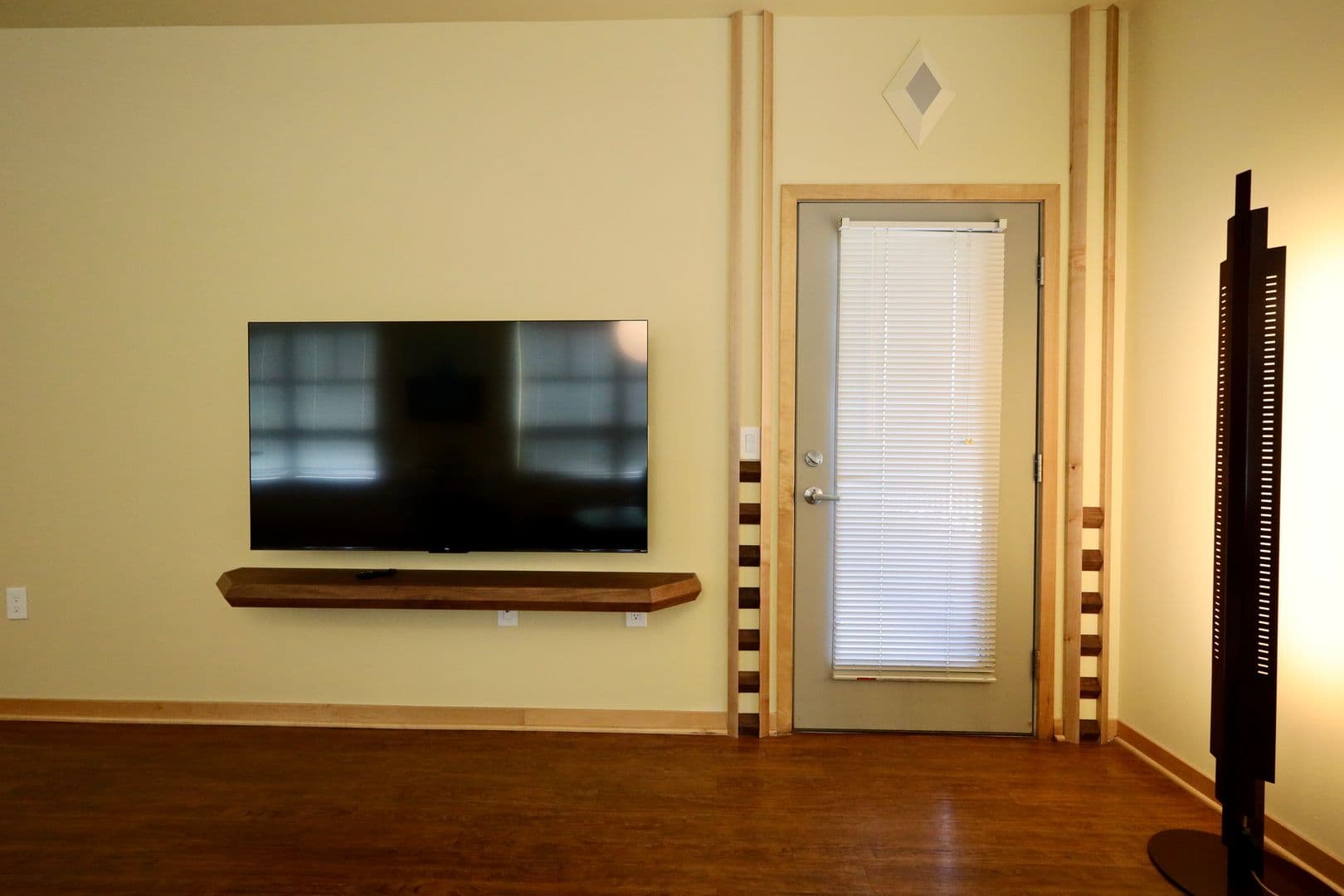 Madison Apartment: 525 East Main Street