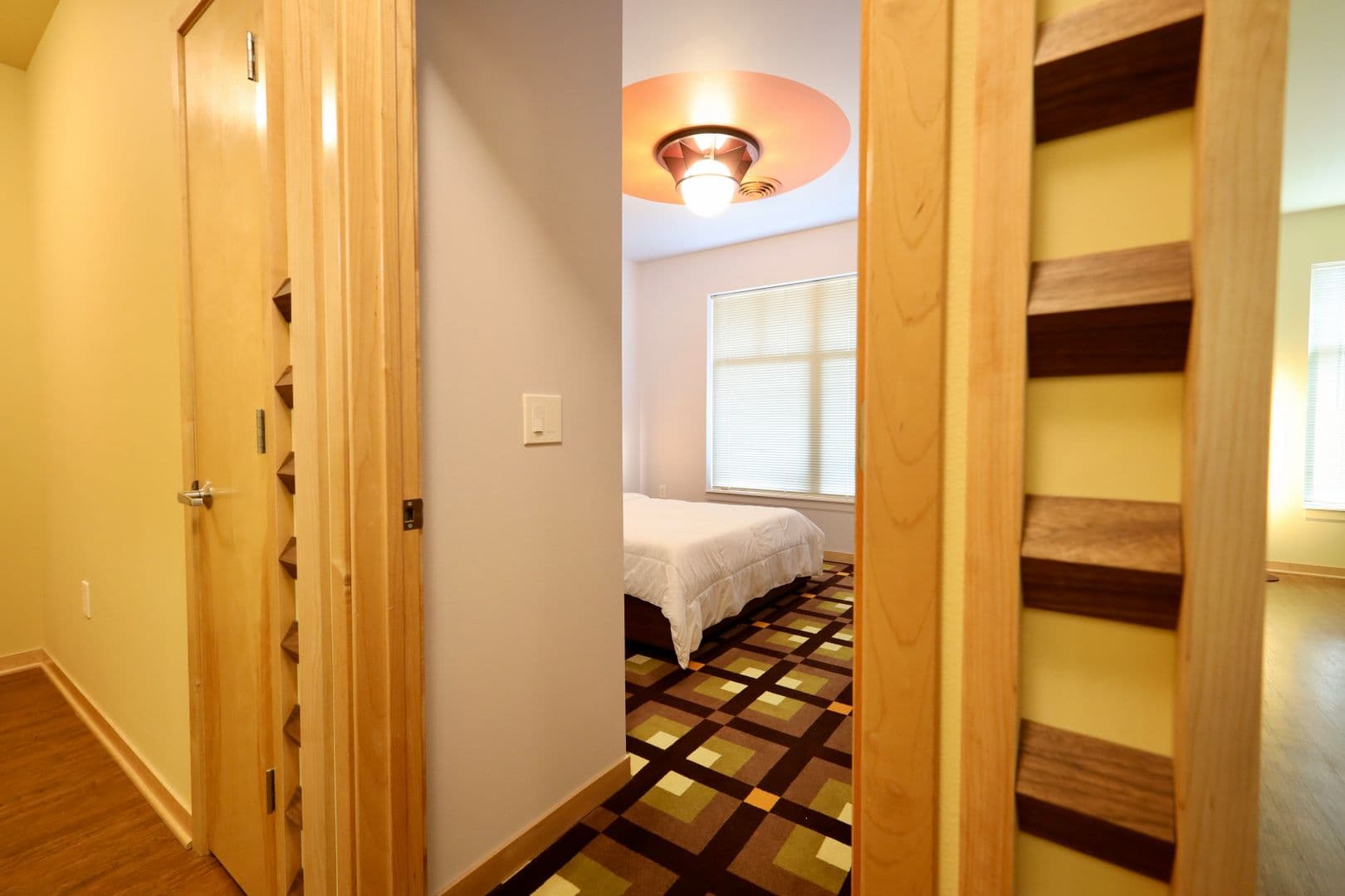 Madison Apartment: 525 East Main Street