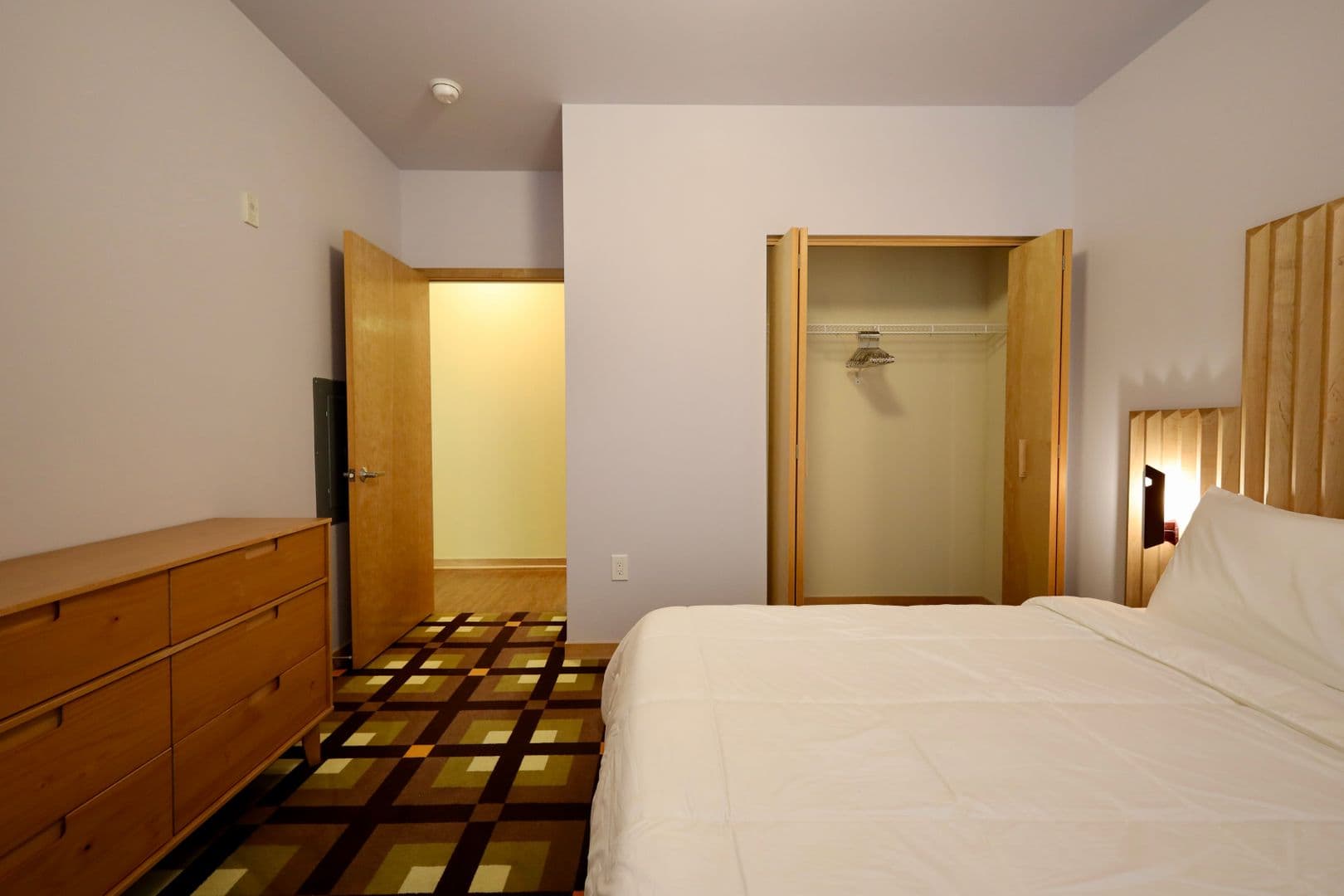 Madison Apartment: 525 East Main Street