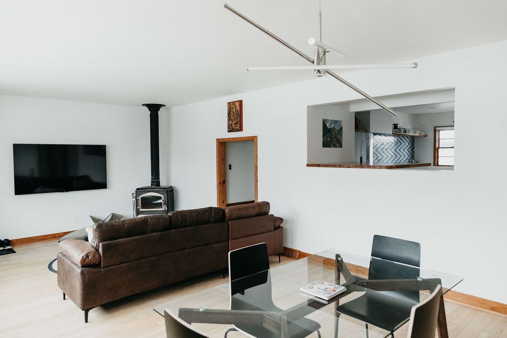 Madison Apartment: 3001-3003 Hermina Street