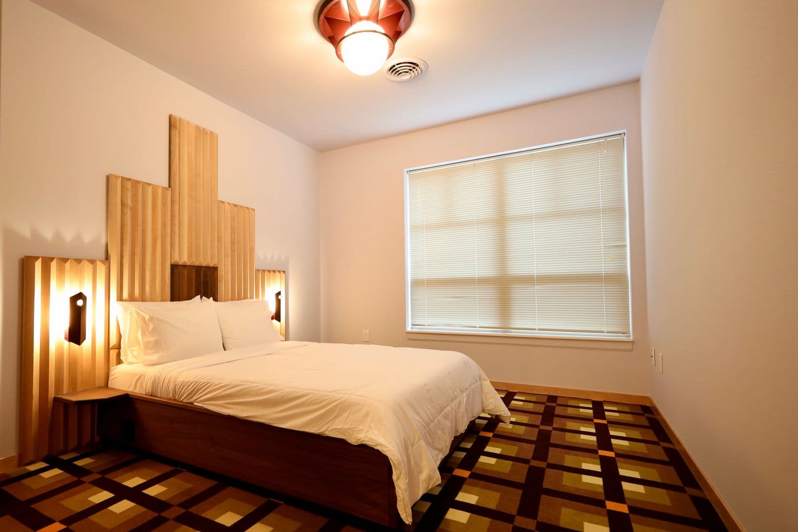 Madison Apartment: 525 East Main Street
