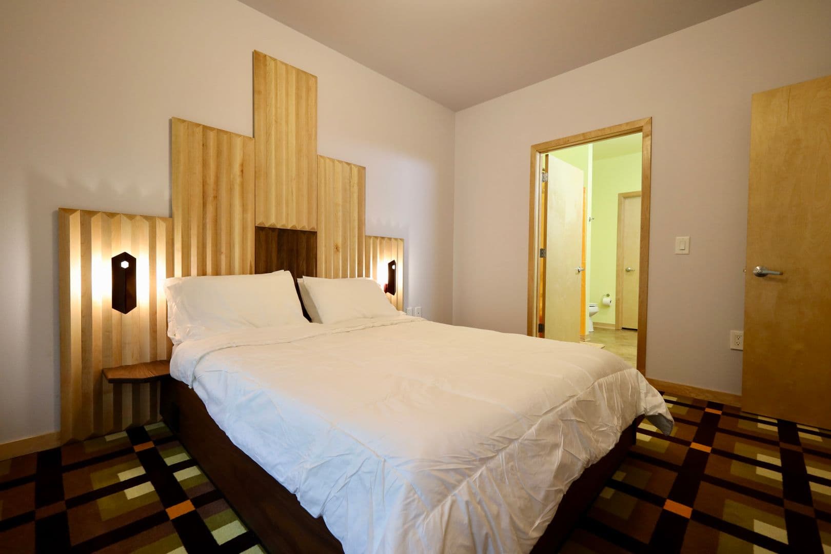 Madison Apartment: 525 East Main Street