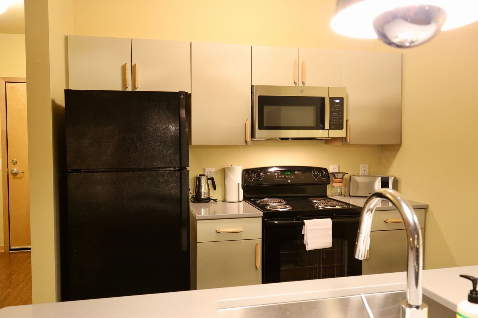 Madison Apartment: 525 East Main Street