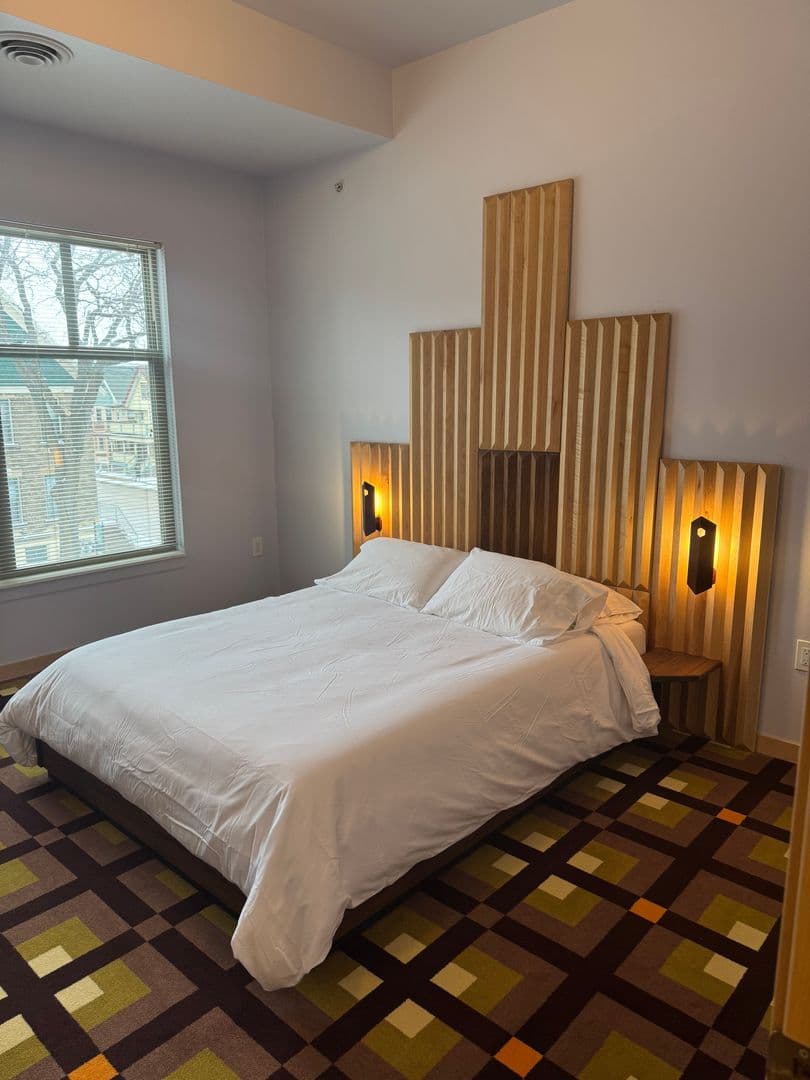 Madison Apartment: 525 East Main Street