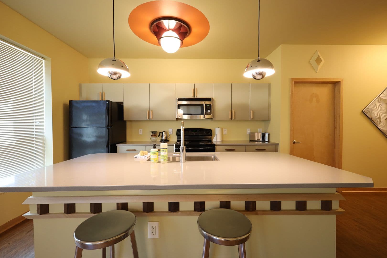 Madison Apartment: 525 East Main Street