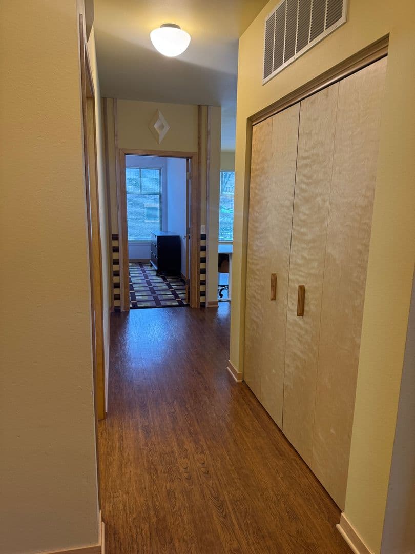 Madison Apartment: 525 East Main Street
