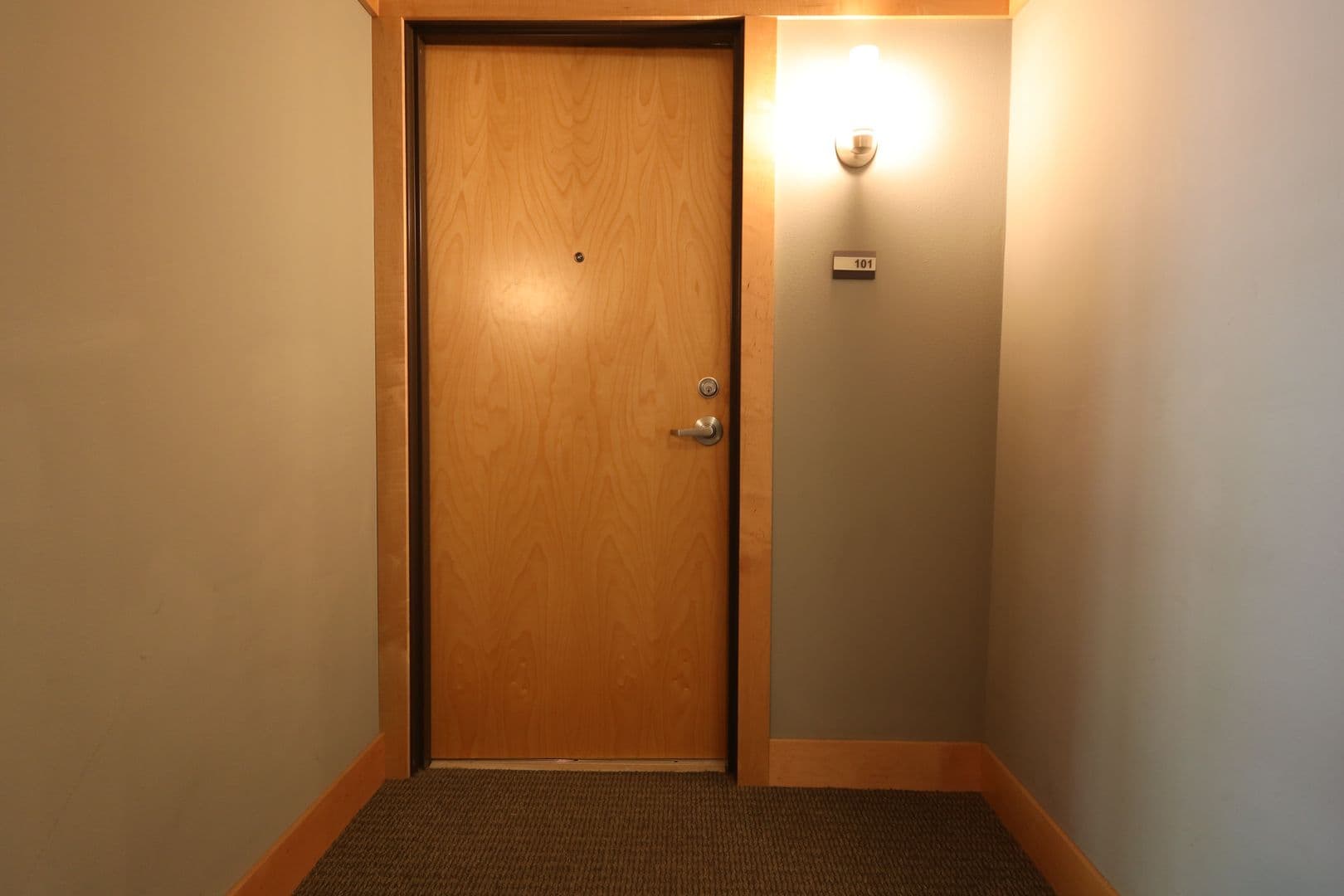 Madison Apartment: 525 East Main Street