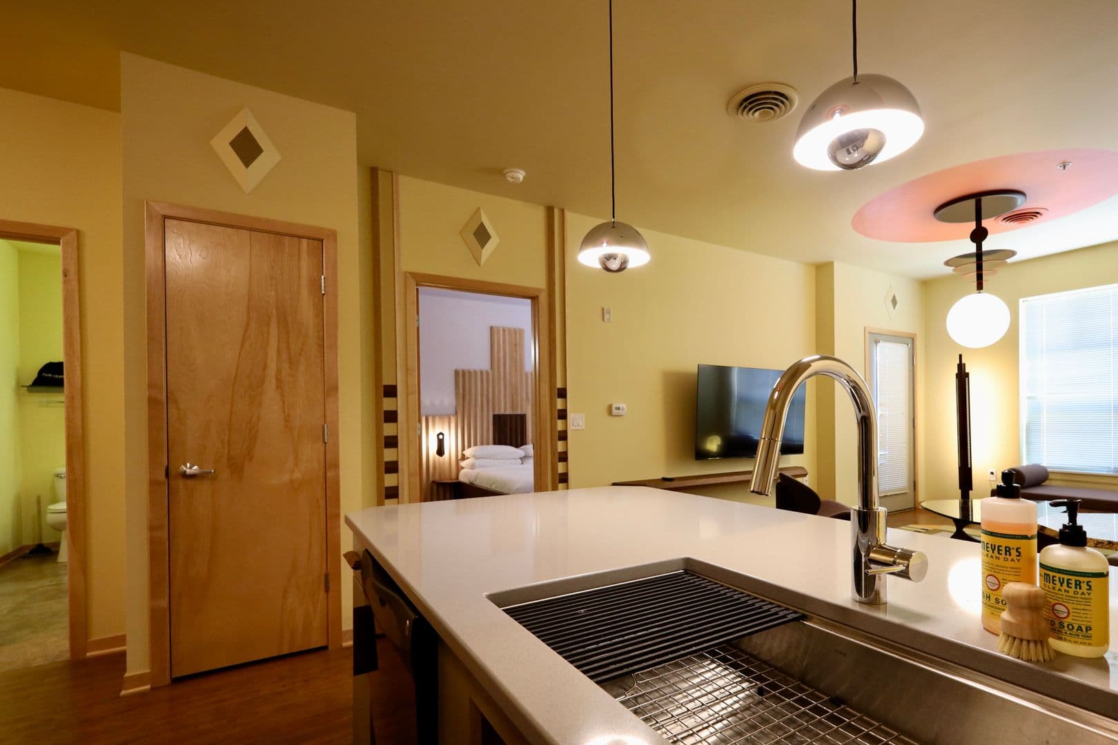 Madison Apartment: 525 East Main Street