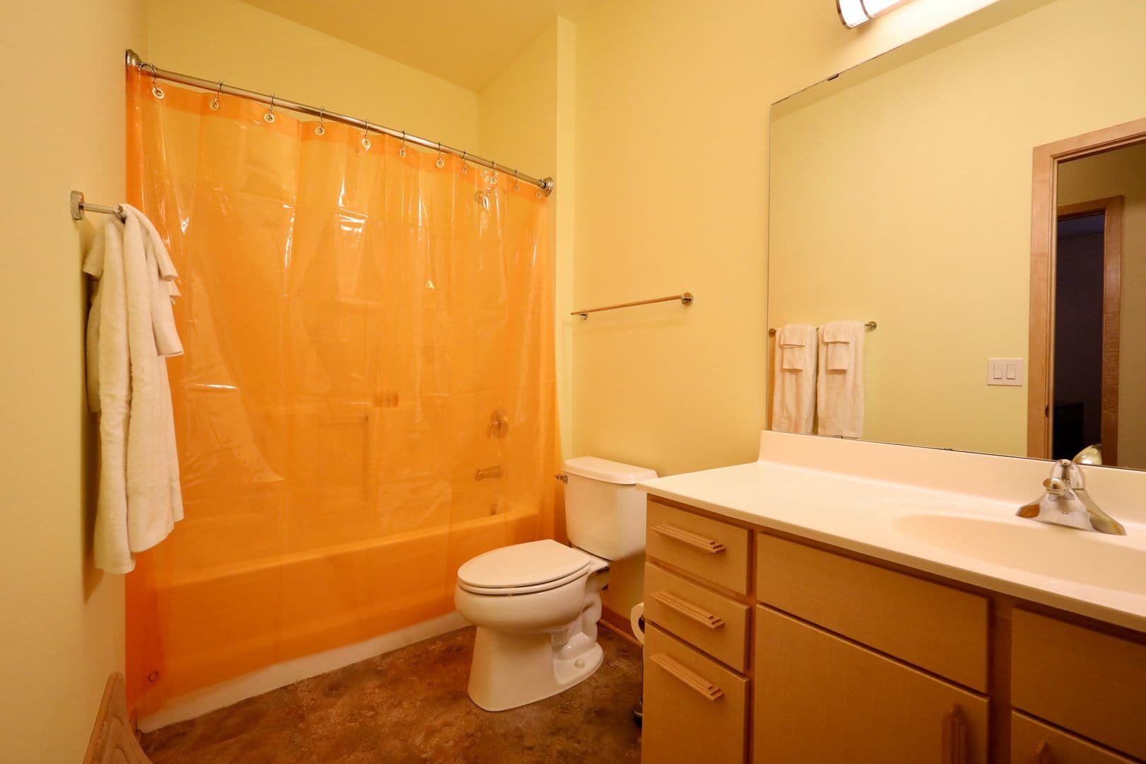 Madison Apartment: 525 East Main Street