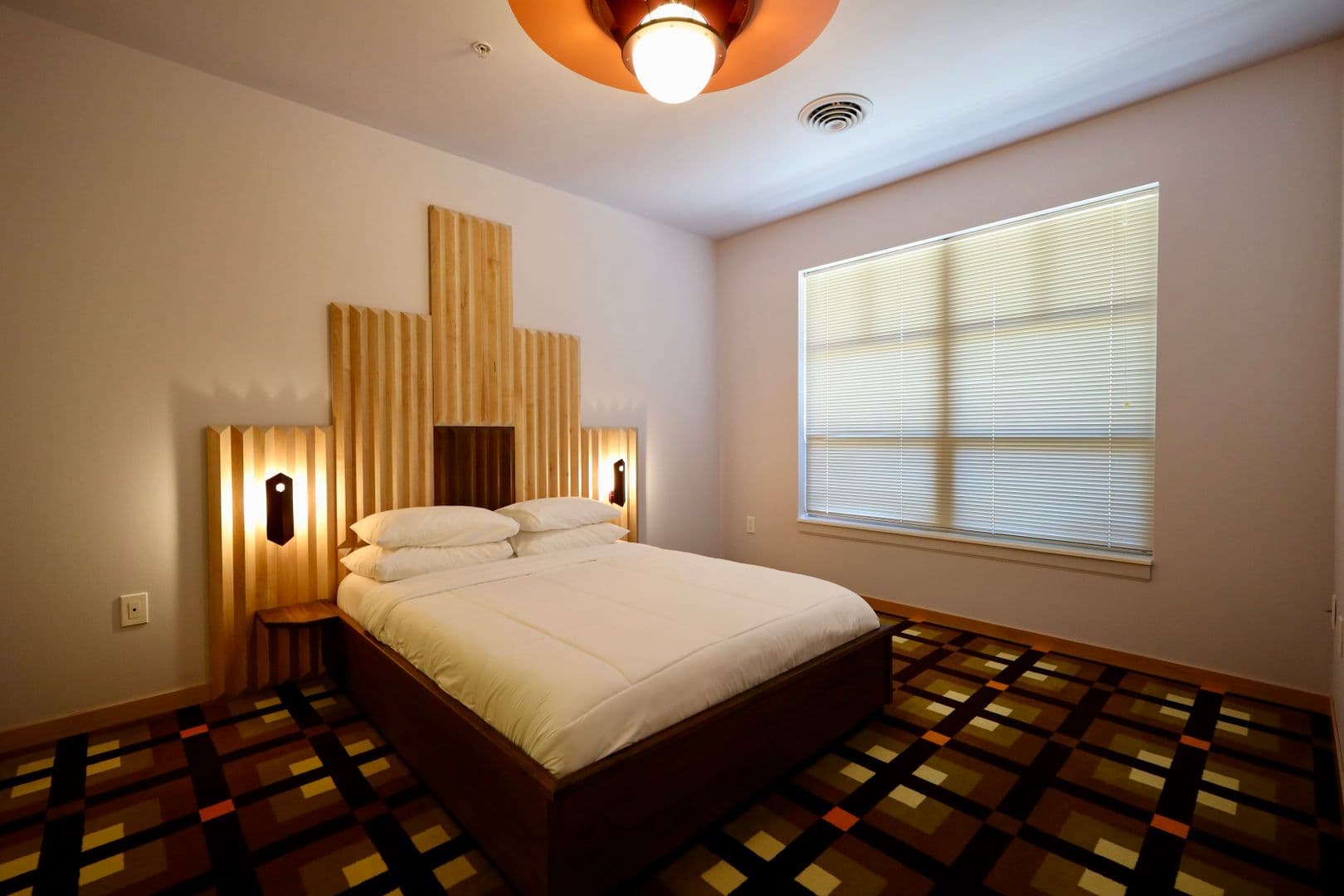 Madison Apartment: 525 East Main Street