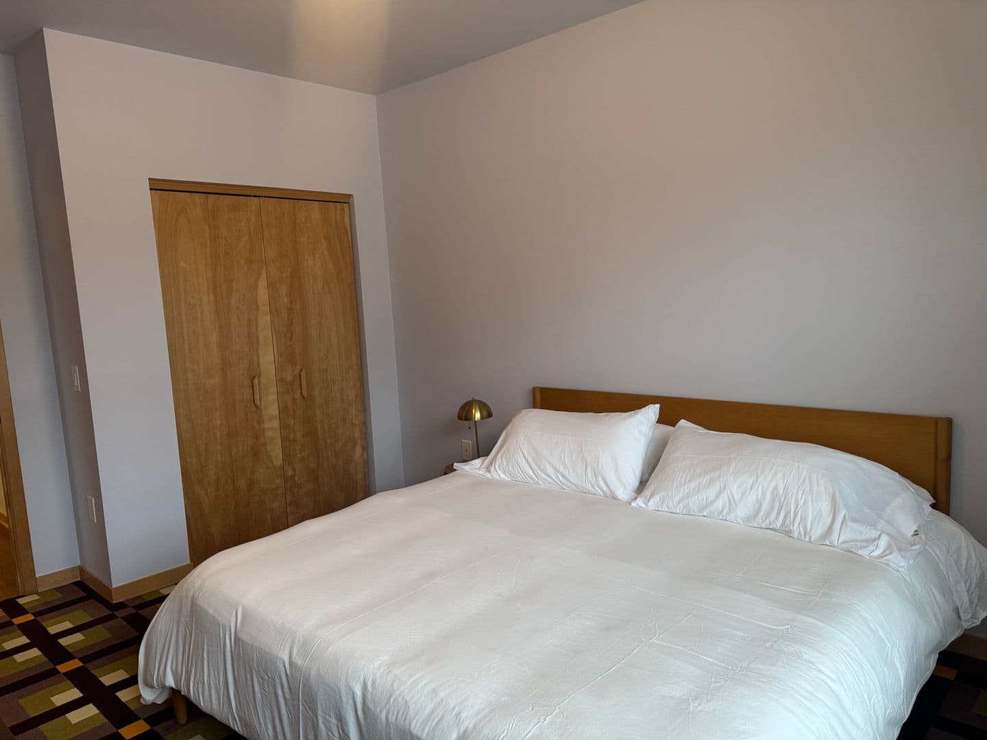 Madison Apartment: 525 East Main Street
