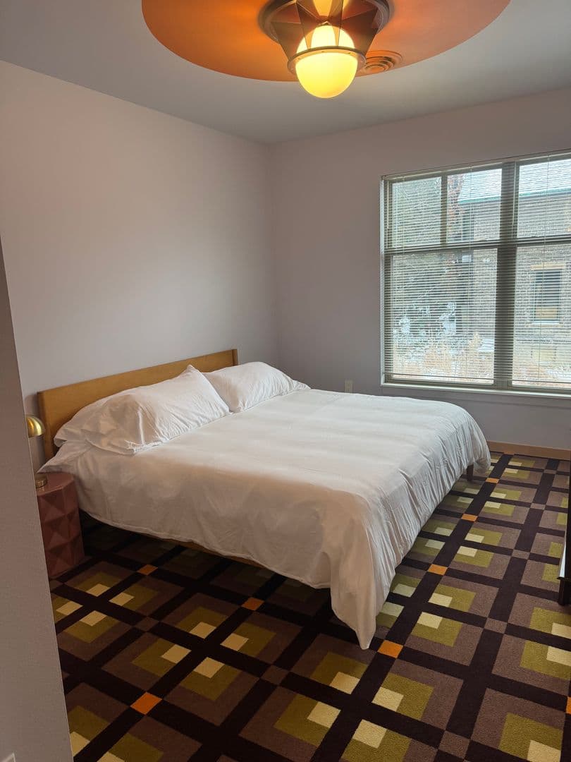 Madison Apartment: 525 East Main Street