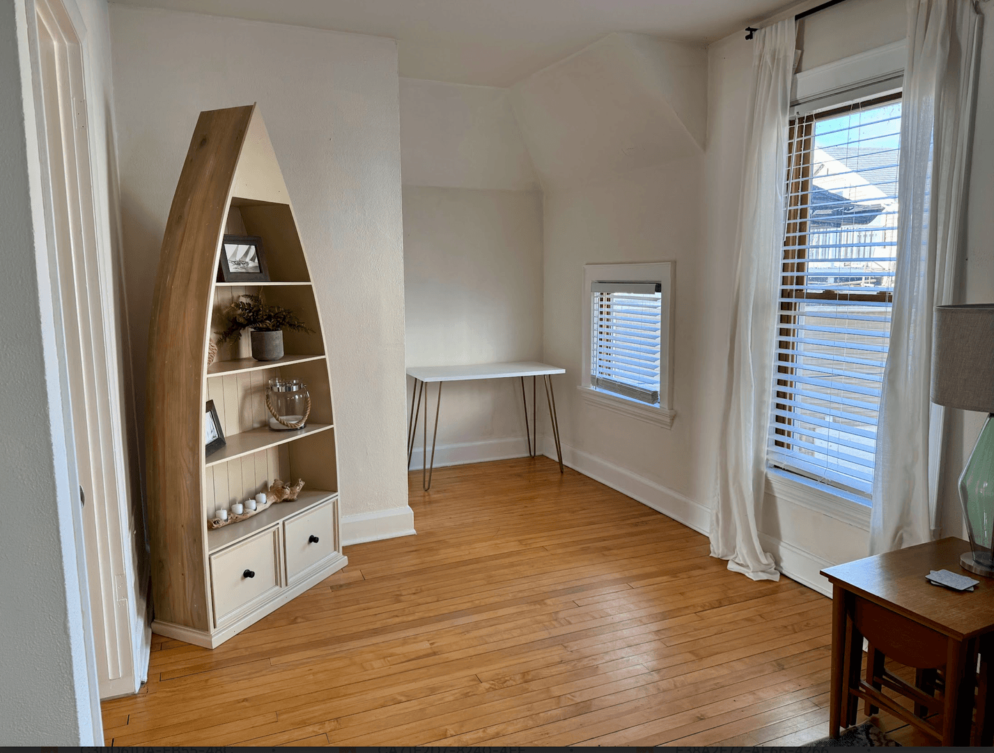 Madison Apartment: 729 Jenifer Street Unit 2
