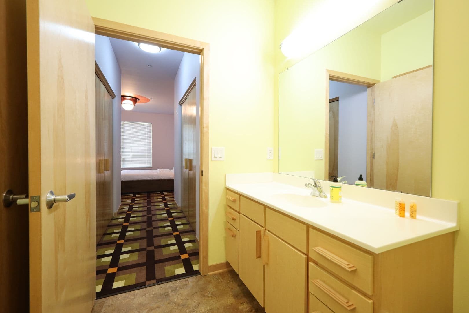 Madison Apartment: 525 East Main Street