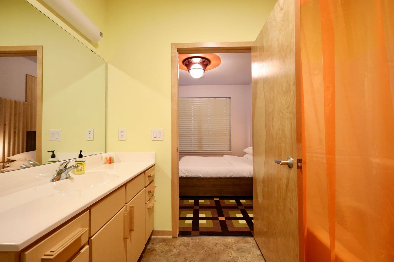 Madison Apartment: 525 East Main Street