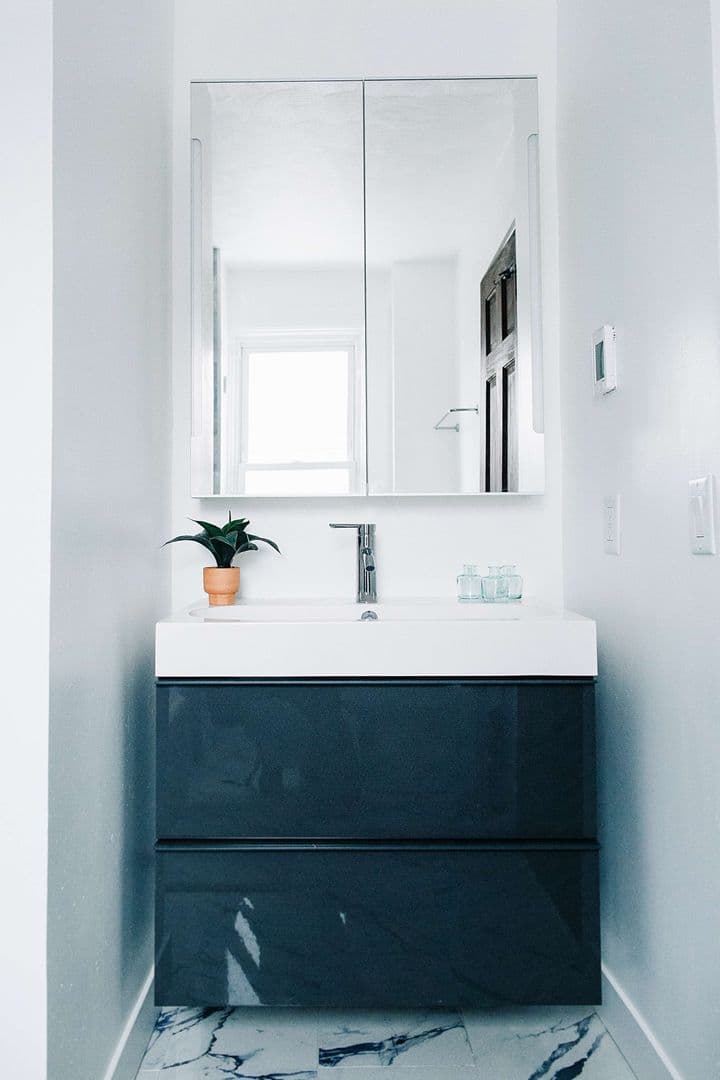 Madison Apartment: 723 Jenifer Street