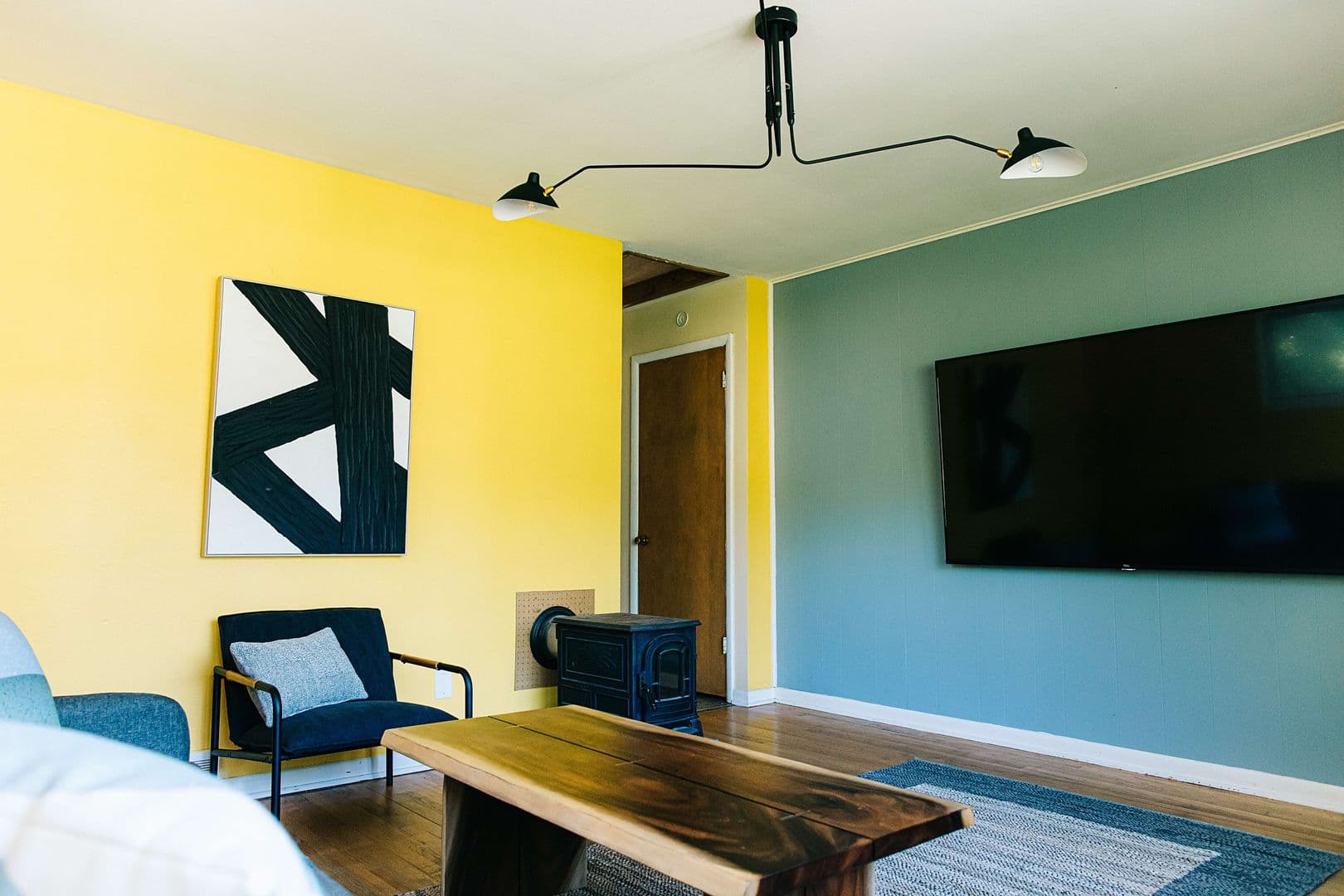 Madison Apartment: 3001-3003 Hermina Street
