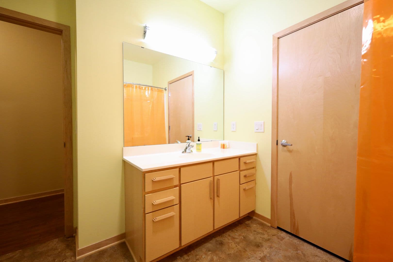 Madison Apartment: 525 East Main Street