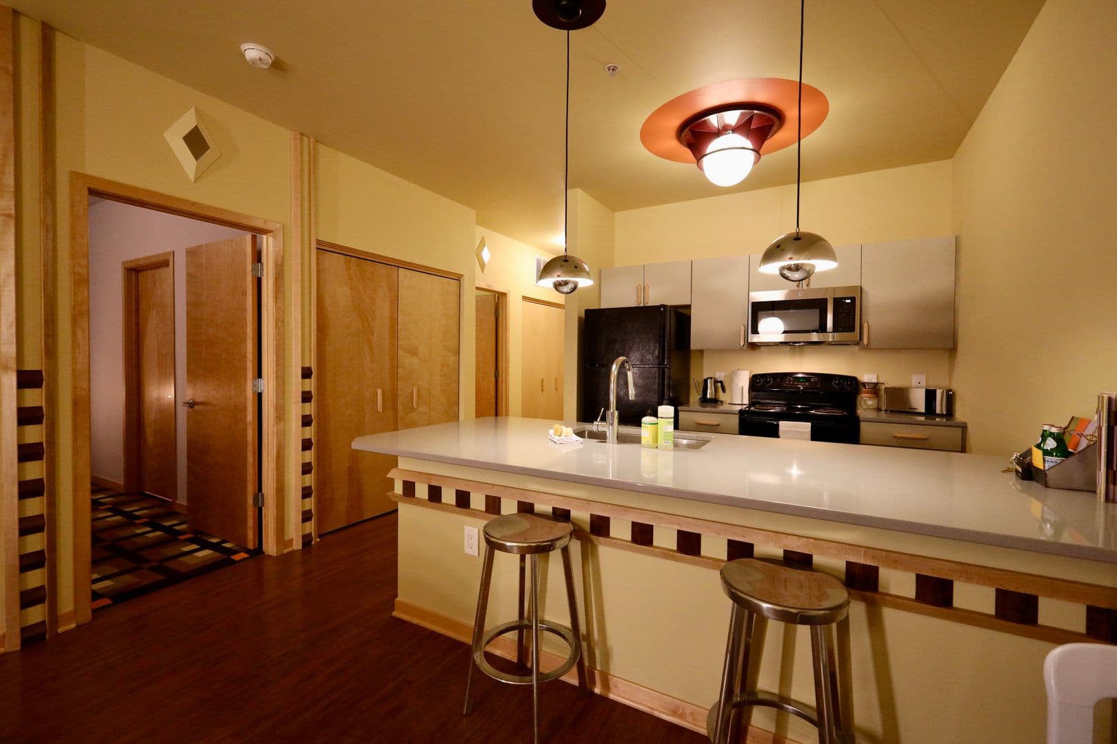 Madison Apartment: 525 East Main Street