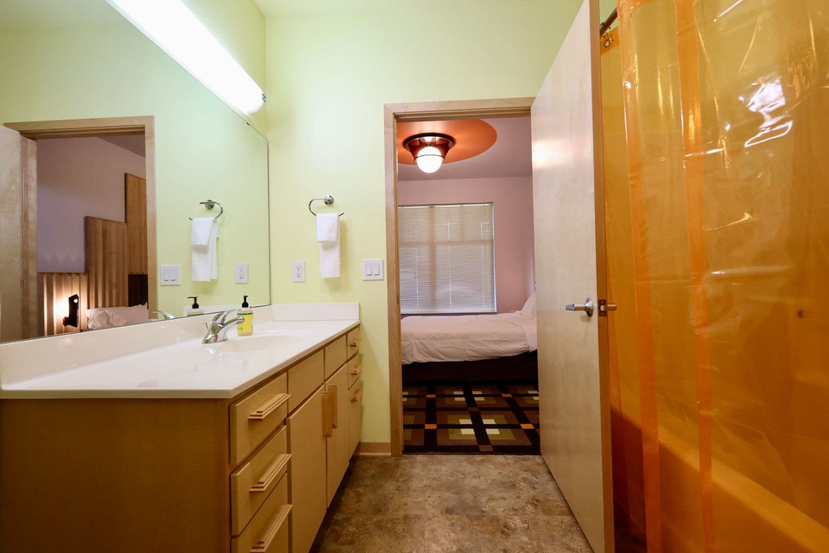 Madison Apartment: 525 East Main Street