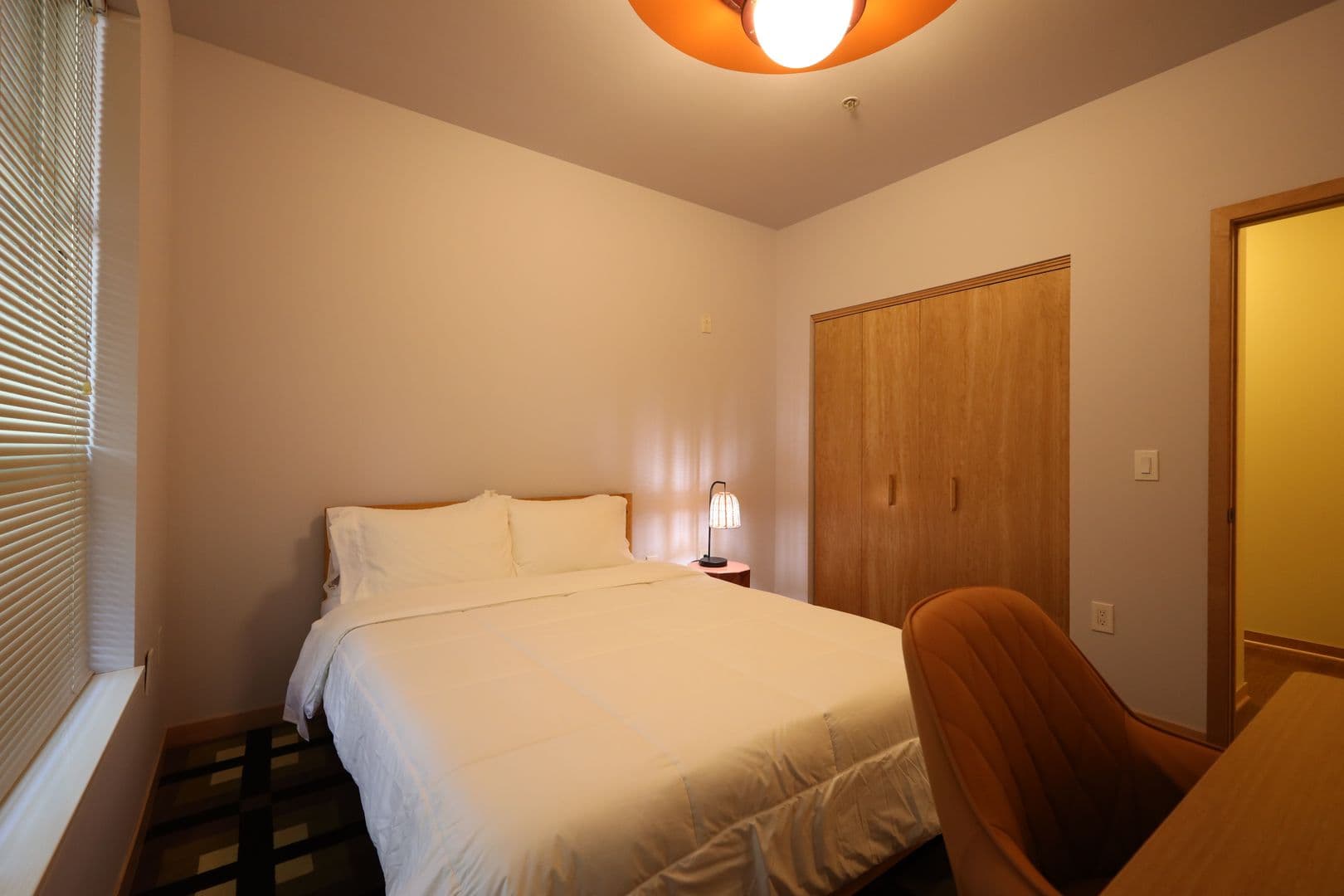 Madison Apartment: 525 East Main Street