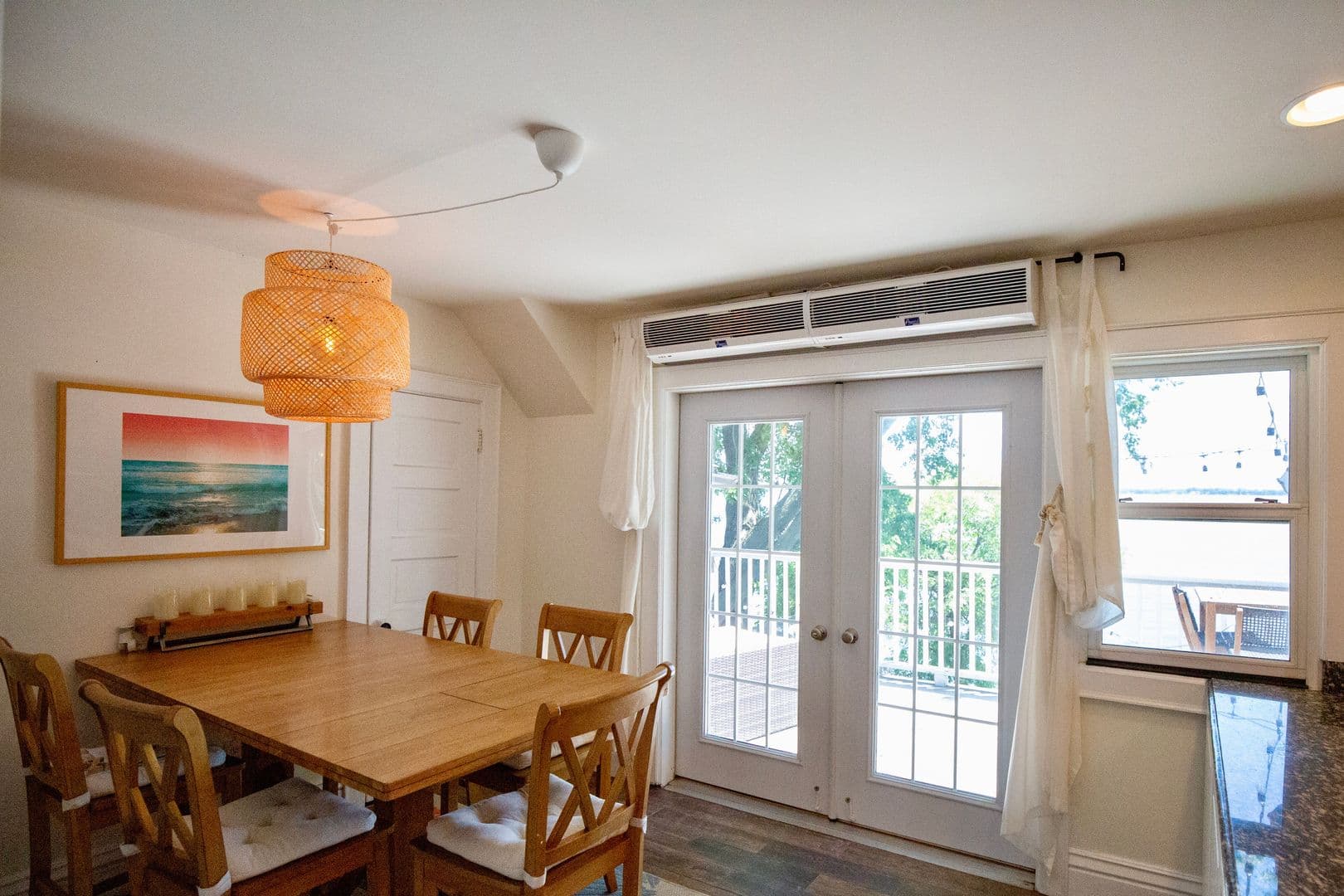 Madison Apartment: 729 Jenifer Street Unit 2