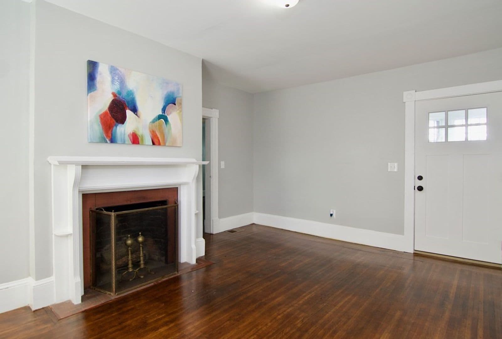 Springfield Apartment: 56 Mulberry St