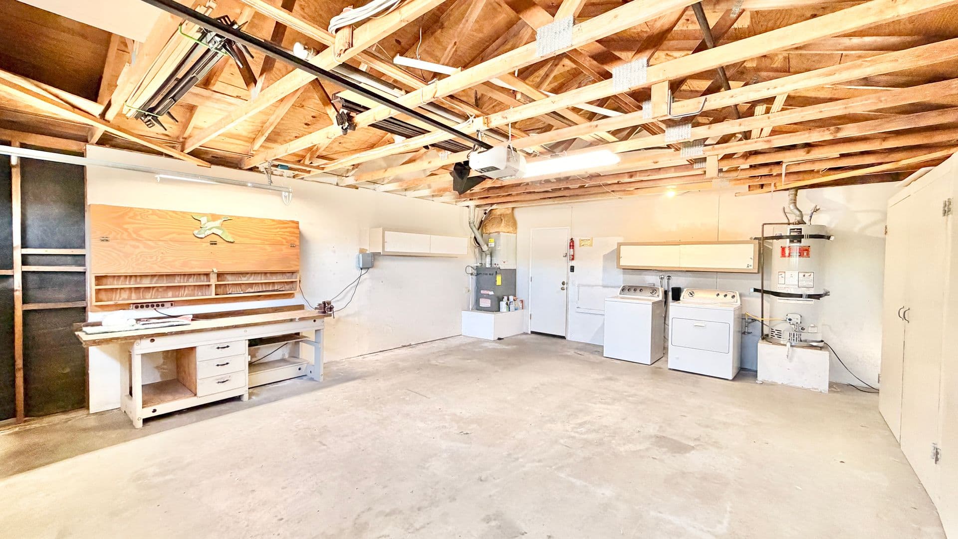 Fallbrook House: 730 Morro Road