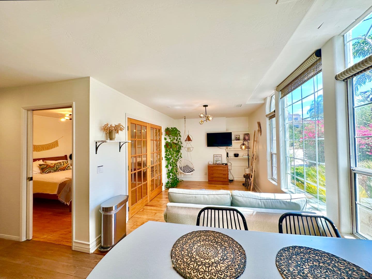 Fallbrook House: 3548 Rosa Way (Guest House)