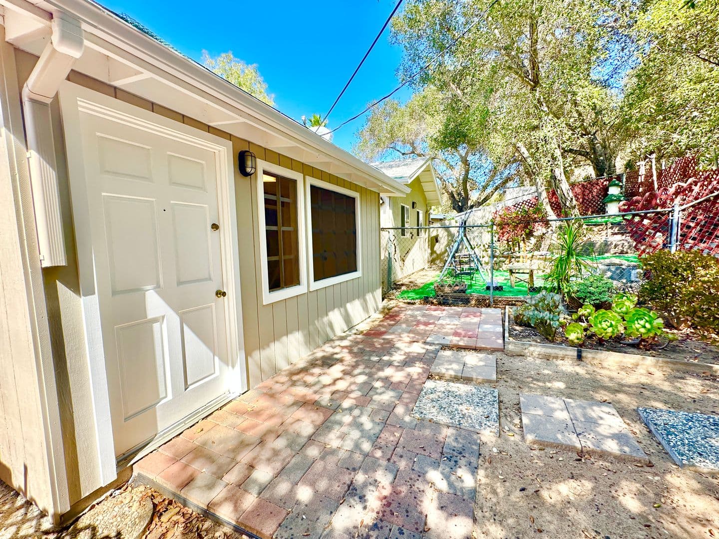 Fallbrook House: 2510 Live Oak Park Road - Unit #3