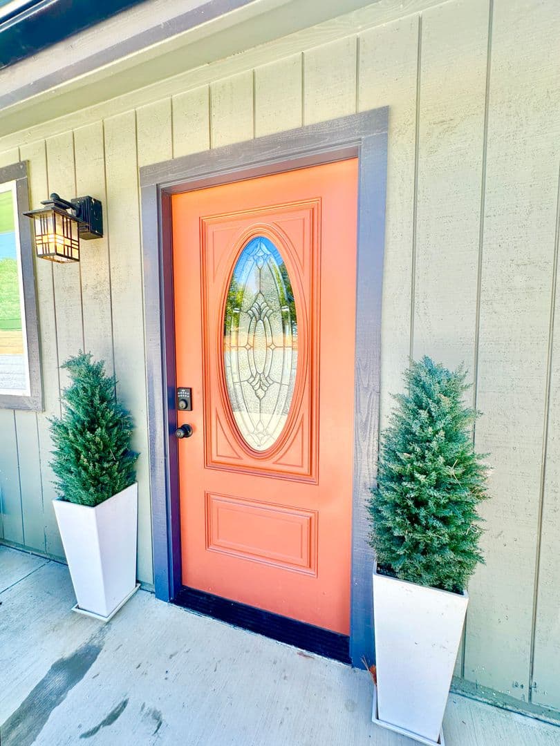 Escondido House: 9431 West Lilac Road, Guest Home, Unit #2