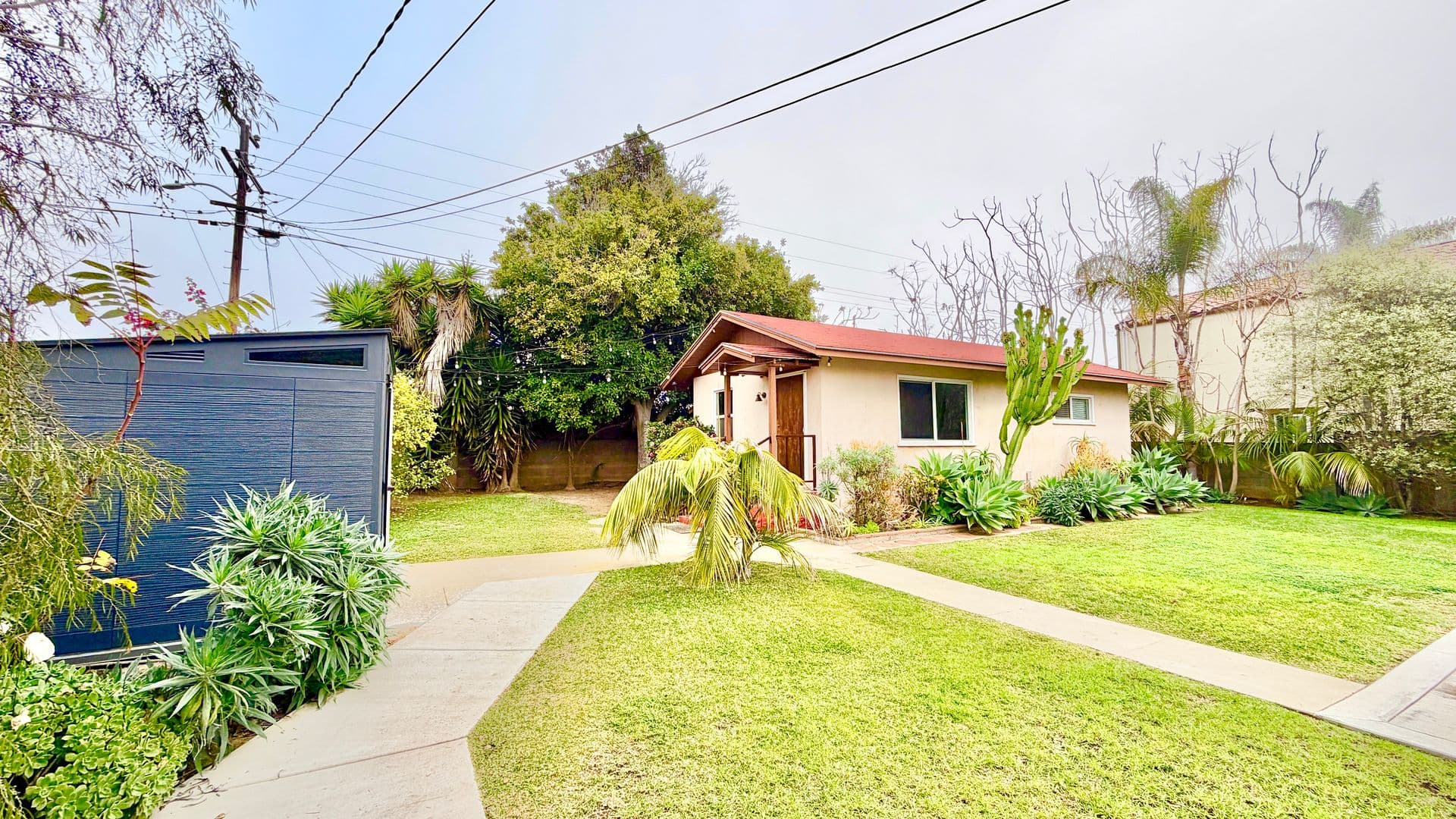 Oceanside House: 1922 South Nevada Street (Guest Home)