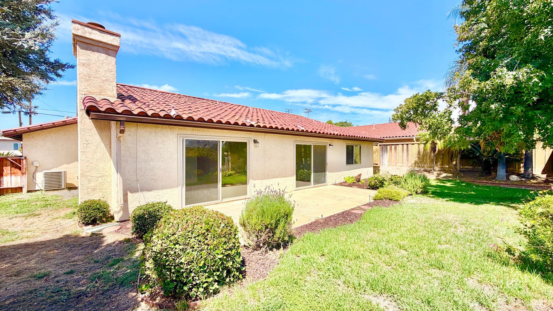 Fallbrook House: 730 Morro Road