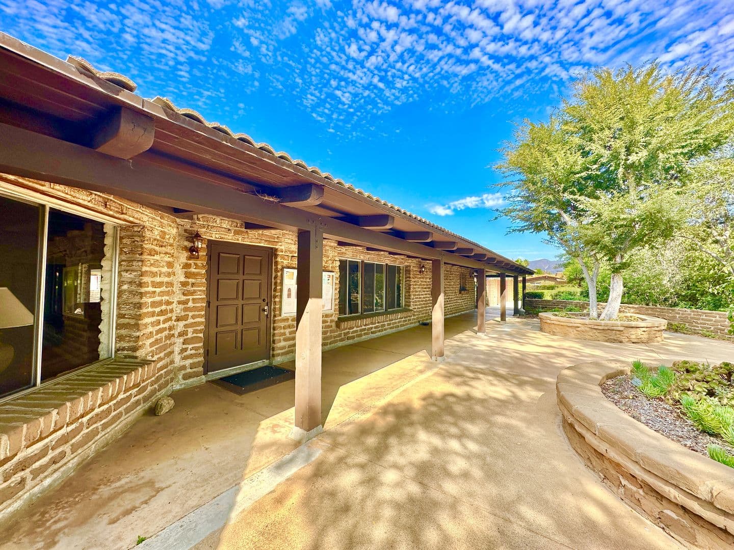 Fallbrook House: 4731 Via Inca