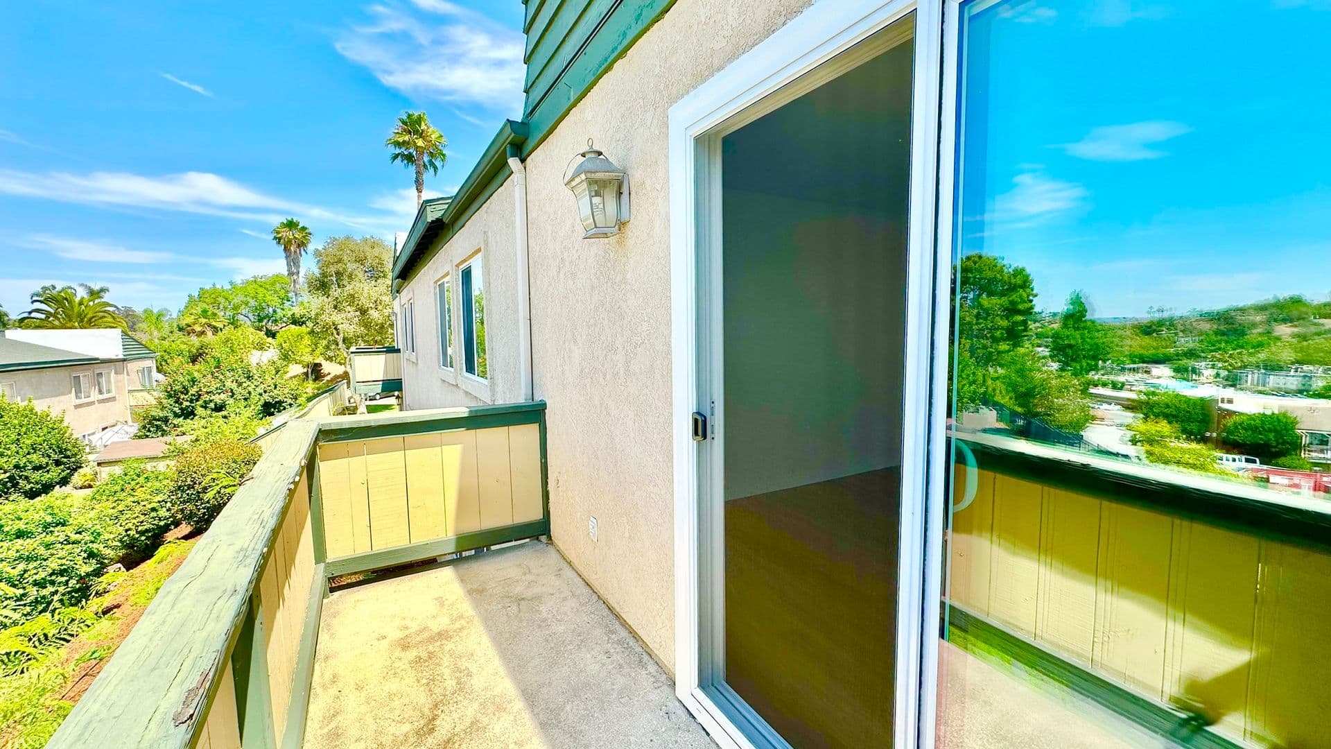 Fallbrook House: 868 East Alvarado Street Apt 24