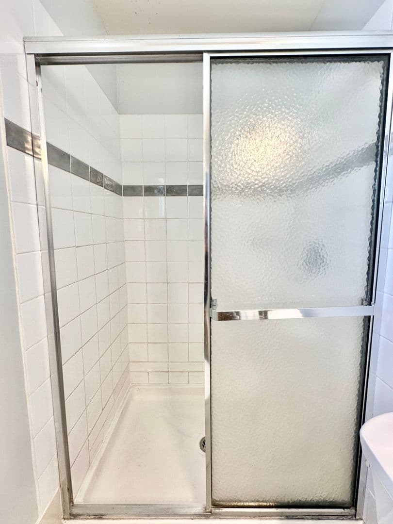 Escondido House: 1339 Wilson Place