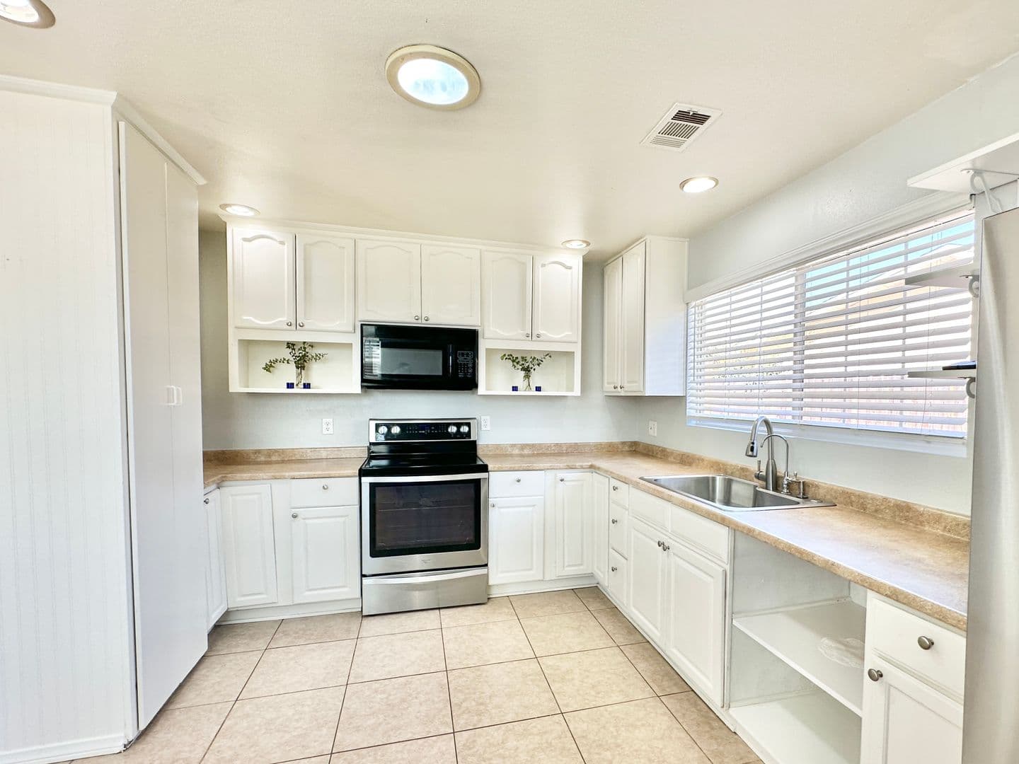 Escondido House: 1339 Wilson Place