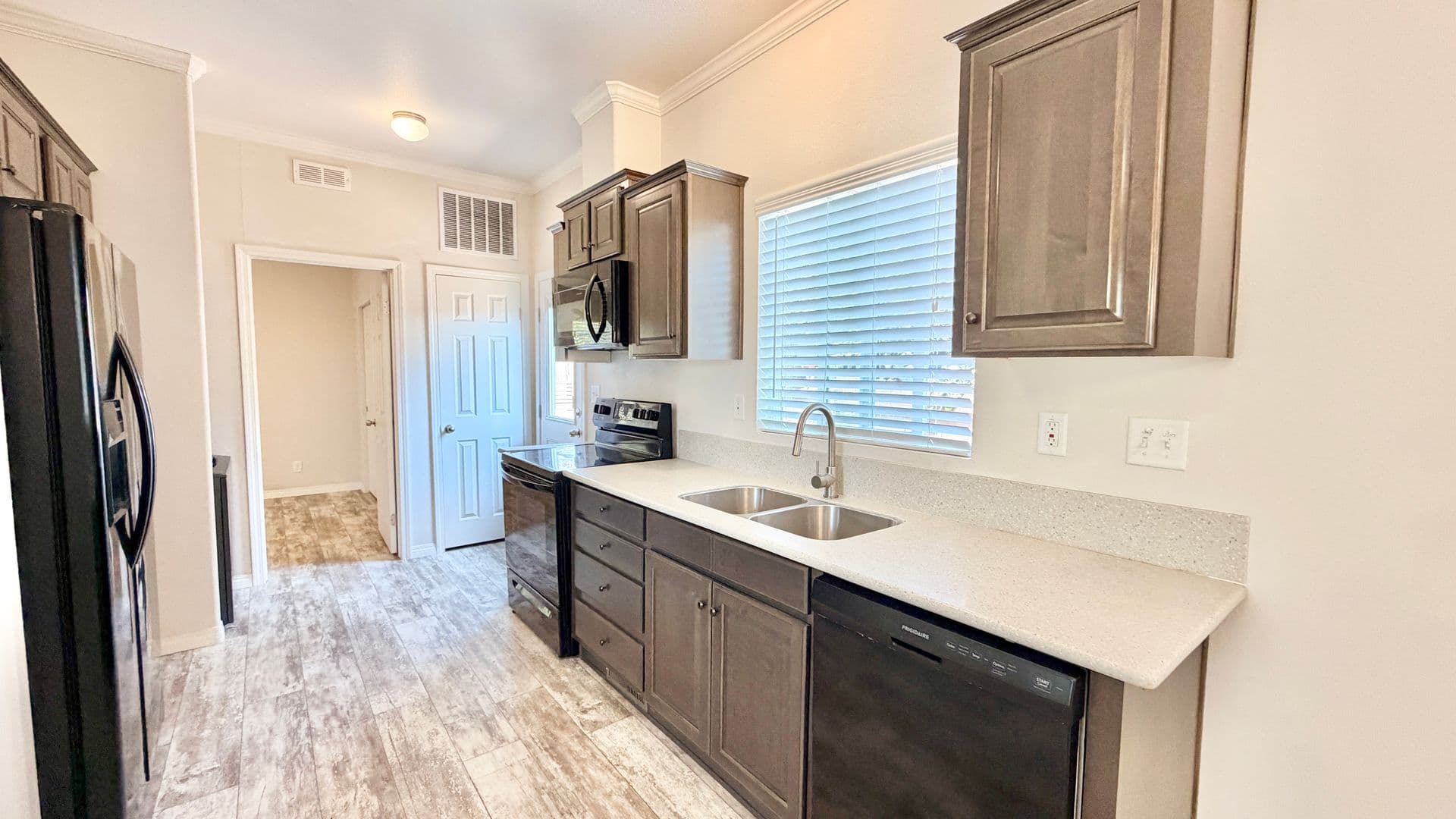 Fallbrook House: 1727 South Hill Avenue (Guest House)