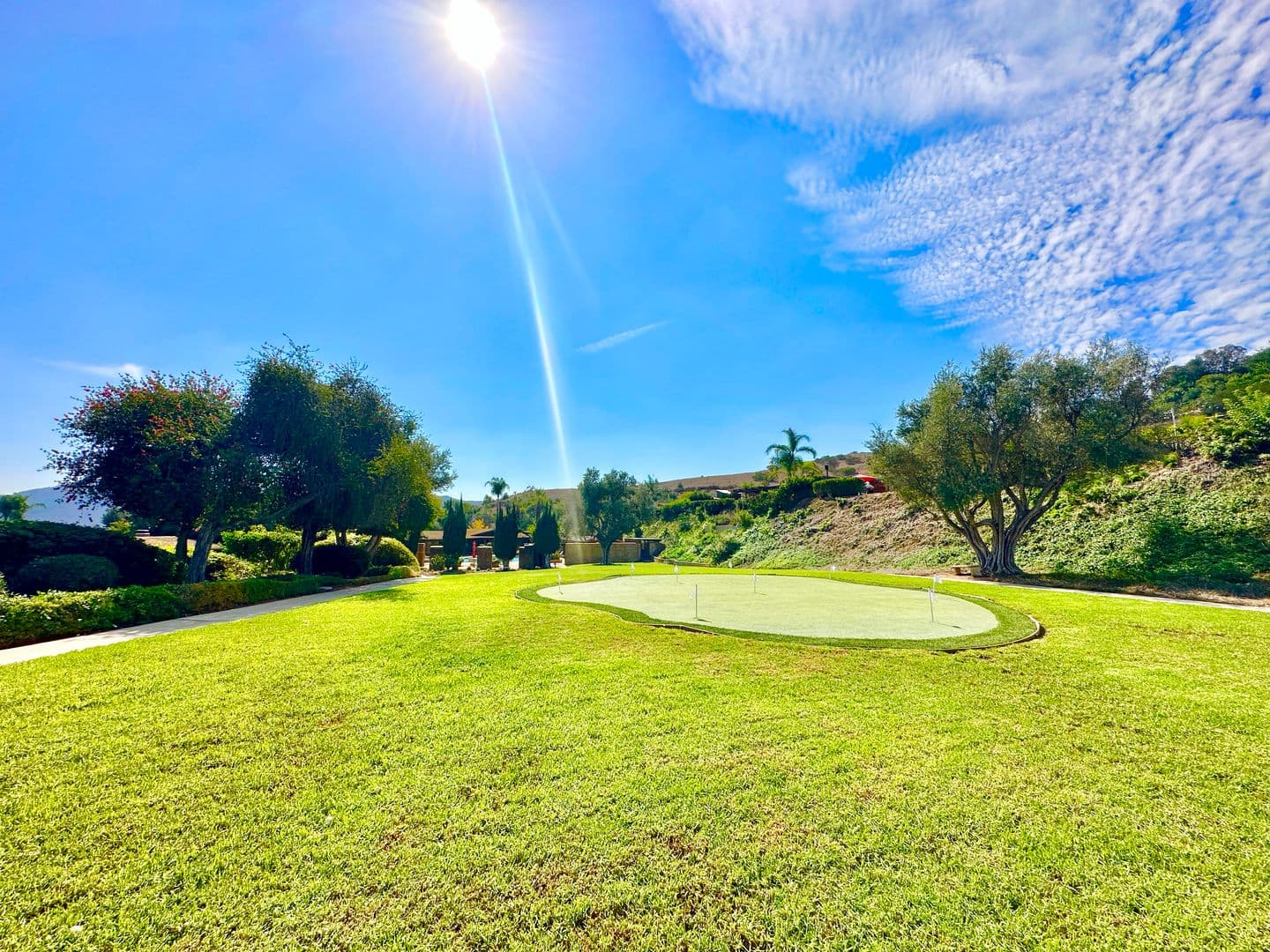 Fallbrook House: 4731 Via Inca